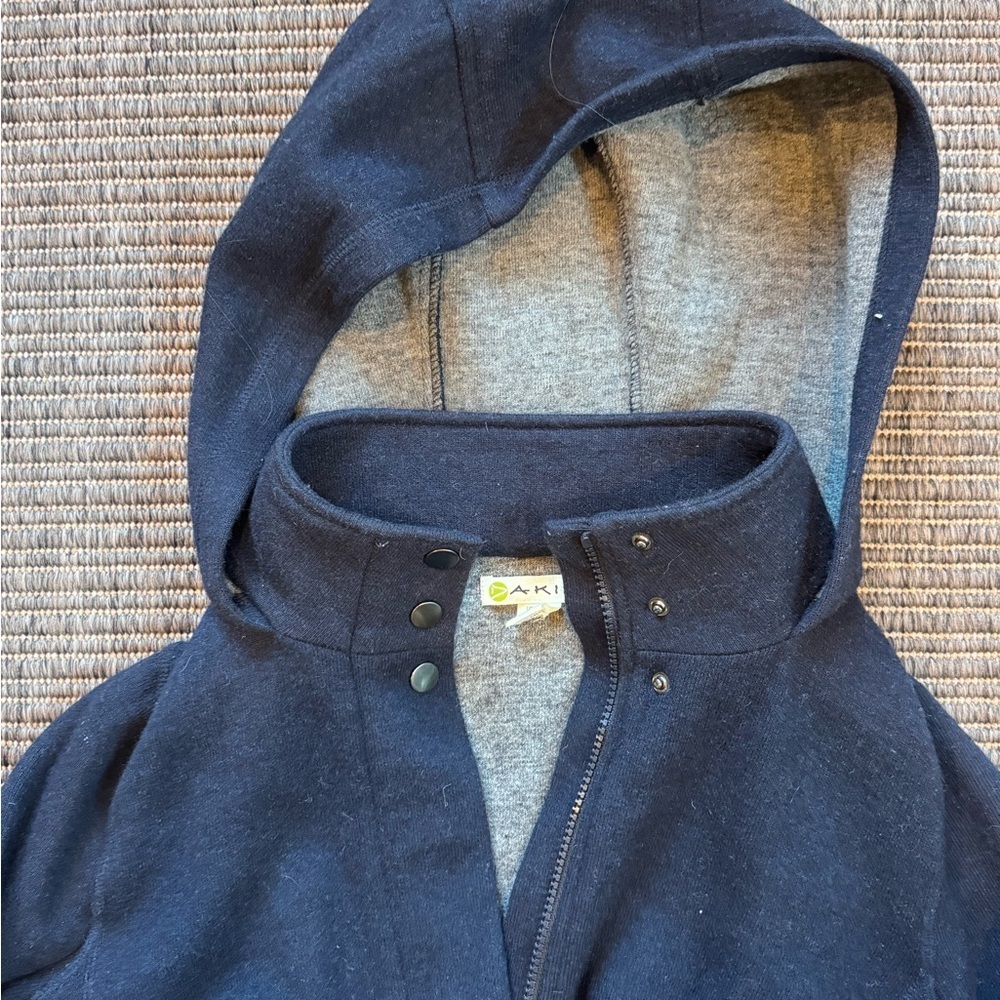 Women's Navy Hooded Raincoat - Picture 5 of 5